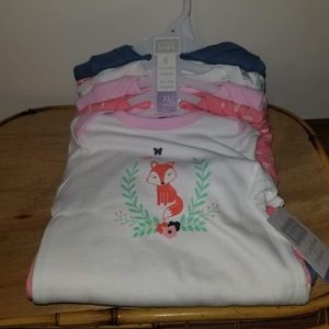 Hudson Baby Girl 5 Long Sleeve Bobysuits 9-12 Mont